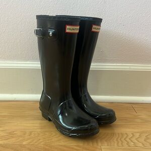 Black Hunter Boots